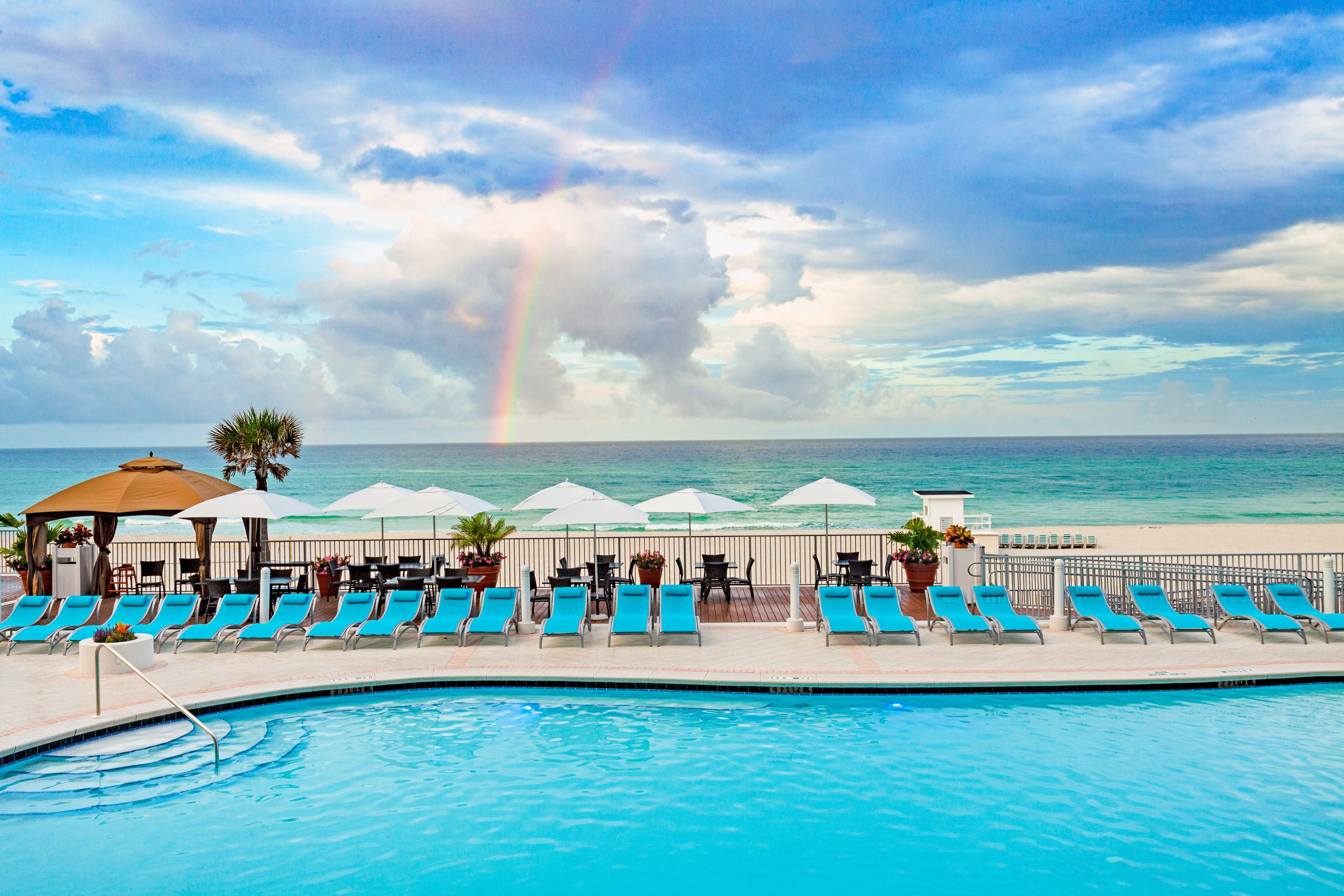 Holiday Inn Express & Suites Panama City Beach Beachfront, An Ihg Hotel Exterior foto
